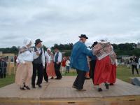 La Valcisienne dancers from Onzain